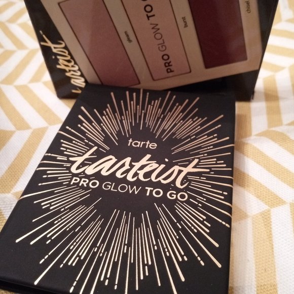 2 Palettes - Kevyn Aucoin The Neo-Blush in Rose Cliff & Tarteist Pro Glow To Go - Picture 13 of 14